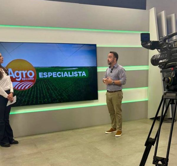 Axis Technology na Record